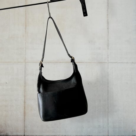 90's Old Coach Leather Shoulder Bag (made in USA)