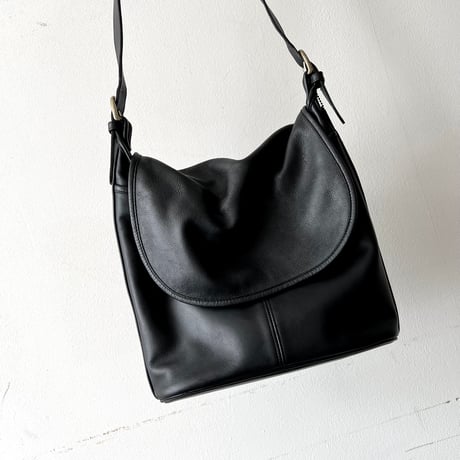 80-90's Old Coach Flap Shoulder Bag (made in USA)