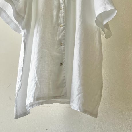 Vintage Butterfly Design Cut Lace Blouse