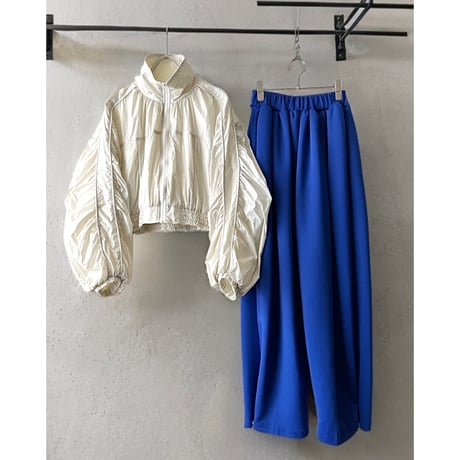 Gather Sleeve Short Nylon JKT