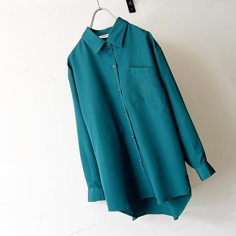 Euro Vintage Embroidery Designシャツ