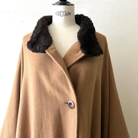 Euro Vintage Fur Design Cape Coat