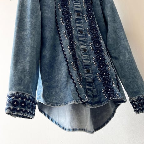 Embroidery Design Bleach Denim Shirt