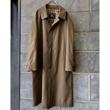 90's Burberrys' Balmacaan Coat (made in Spain)