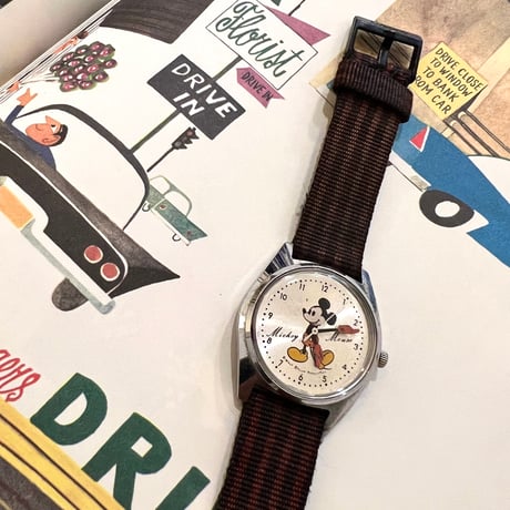 70's  Vintage Mickey Mouse 手巻き腕時計