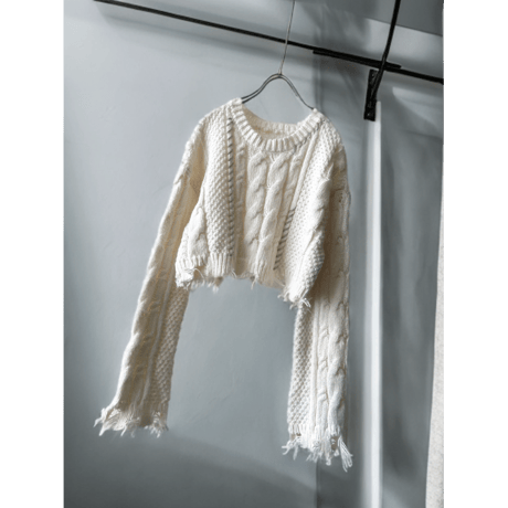 Short Cut Design Aran Knit Sweater