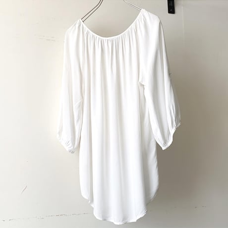 Embroidery Design Half Sleeve ブラウス
