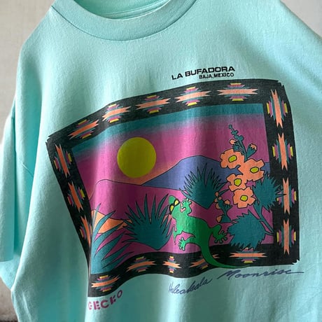 80-90's HeF-T Souvenir Print Tee (made in USA)