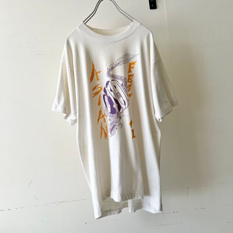 90's fruits of the loom Asian festival Print Tee (made in USA)