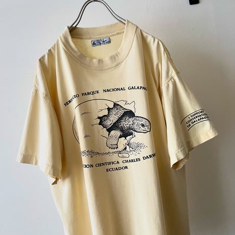 90's "Tortoise" Animal Print Tee