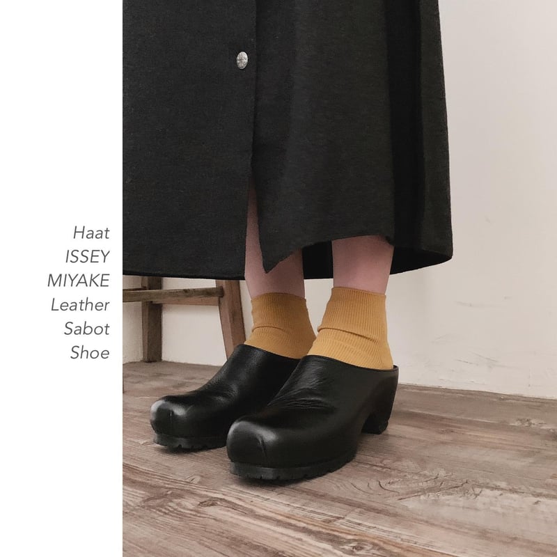 イッセイミヤケ　ハート　サボサンダル　M Haat ISSEY MIYAKE Leatherサボ | Taffee online store