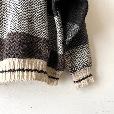 Vintage Border Pattern Hand Knit Sweater (hand made in Ecuador)