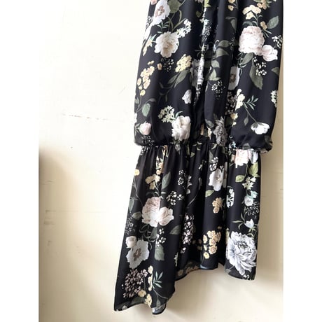 Flower Pattern No Sleeve Low Waist Long Dress