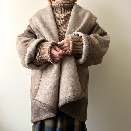 Old Border Pattern Wool Mossa Open Coat