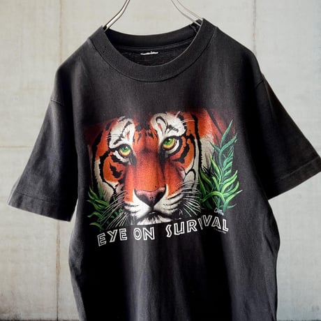 90's Tiger Design Tee (made in USA)