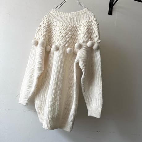Vintage Pom-pom Design Aran Knit Sweater