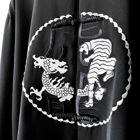 Vintage Dragon & Tiger Embroidery Design China Shirt JKT