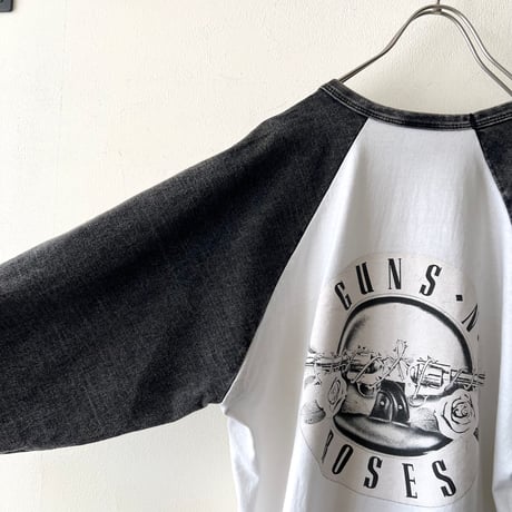 Guns n' Roses Back Print Raglan Sleeve Tee