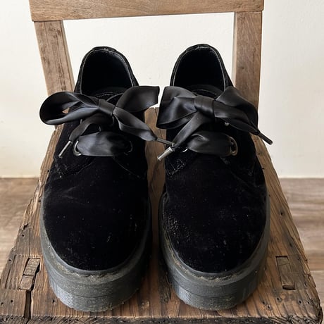 Dr.Marten's Holly Velvet 2eyes Ribbon Platform Shoe