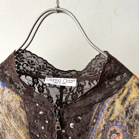 Euro Vintage Paisley Pattern Lace Design Sheer-top (made in Italy)