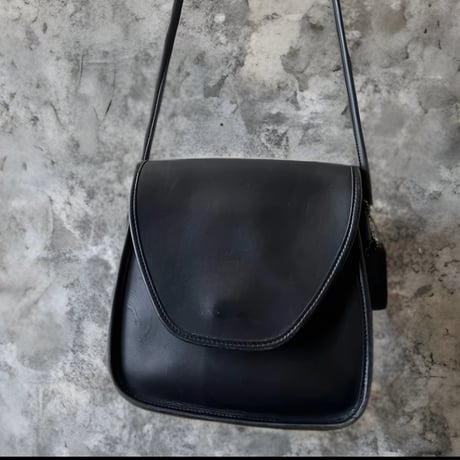 90's OLD COACH Flap Shoulder Bag ( made in USA )