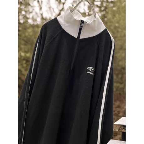 UMBRO Embroidery Logo Half-zip Fleece Top