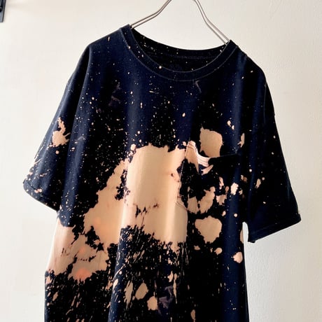 "Bleach Remake" Fruits of the loom Pocket Tee