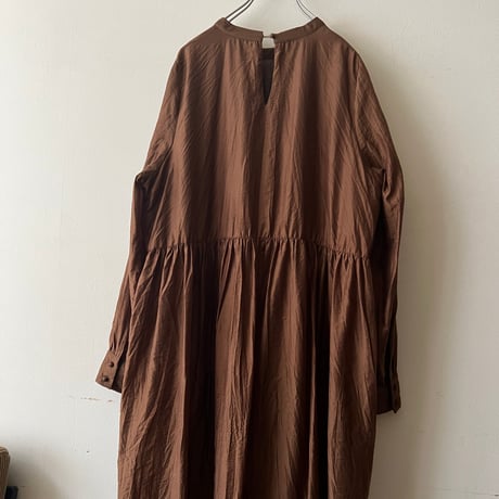 Mocha Mousse Color Gather Maxi Dress
