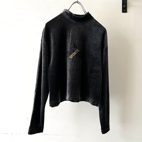 80-90's Embroidery Logo Short Velours Top