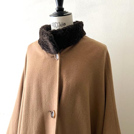 Euro Vintage Fur Design Cape Coat