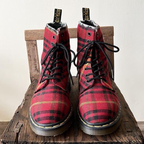Dr.Marten's Tartan Check Canvas  8eyes Boots