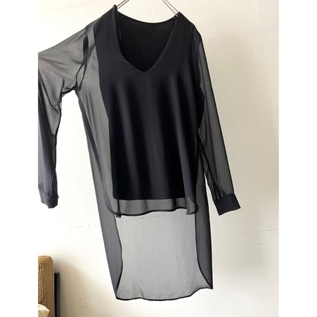 Drop Tail Design Sheer Blouse