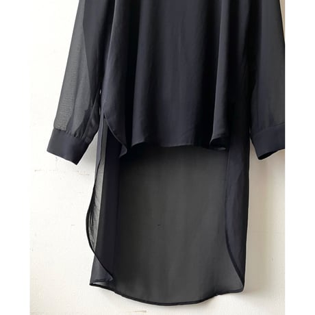 Drop Tail Design Sheer Blouse
