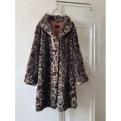 Euro Vintage Leopard Pattern Fake Fur Coat (made in France)