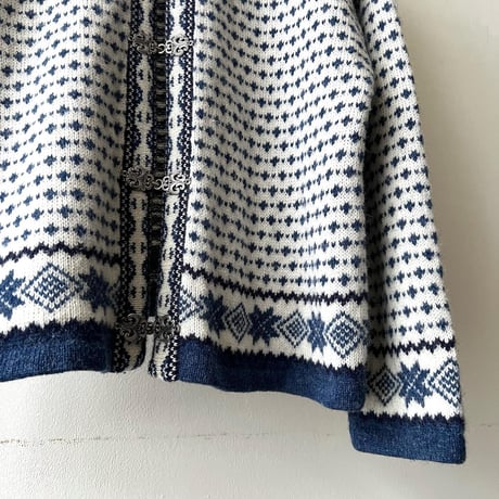 Old Nordic Pattern Knit Cardigan