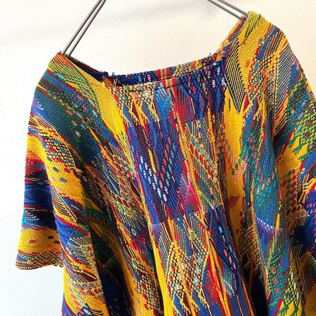 Vintage Geometric Pattern Handmade Design No Sleeve Pullover