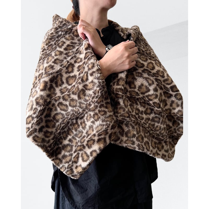 des GARCONS Leopard Pattern Fake Fur Bolero (20