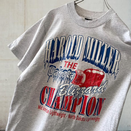 90's Fruits of the loom Boxing Print Tee (made in USA)