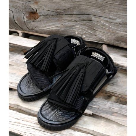 SHAKA WEEKENDER TASSEL Sandal ( size : 24.0cm)
