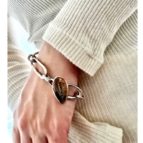 VELATTI Handmade Random Chain Bracelet