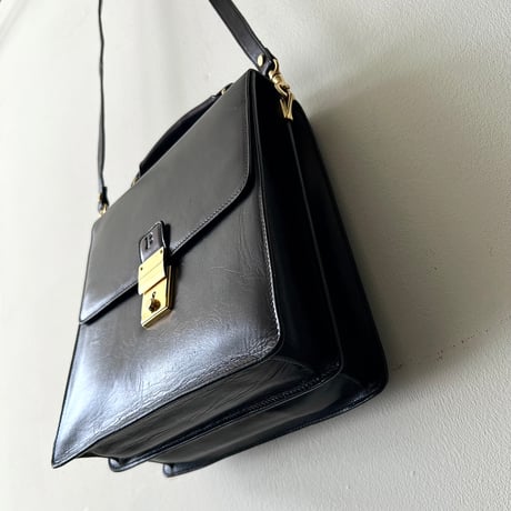 BALLY 2way Shoulder Square Bag (made in Italy)