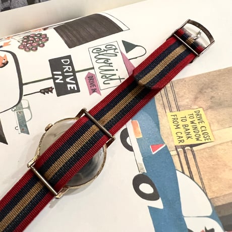 ︎ 50-60's  Vintage Snoopy 手巻き腕時計