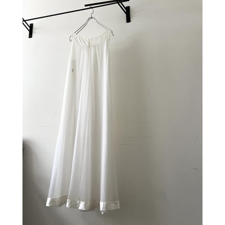 60's Vintage GOSSARD ARTEMIS Embroidery Design No Sleeve Maxi Dress