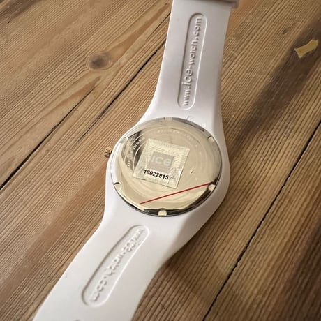 ice watch / ice love " lover " クォーツ腕時計(deadstock)