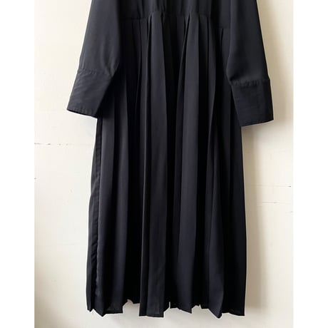 Black Color Pleats Long Dress