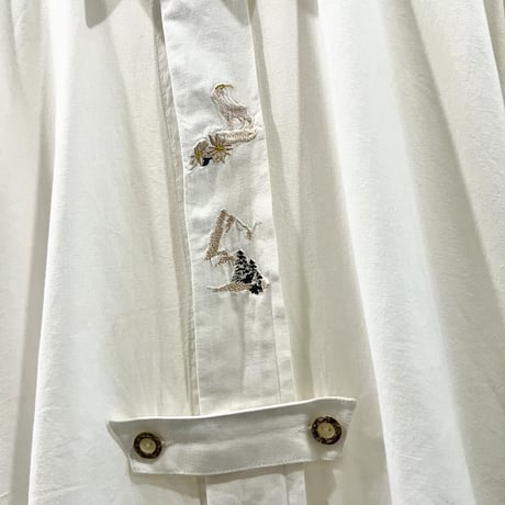 Euro Vintage Embroidery Design Shirt