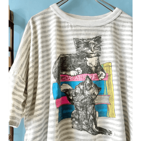 90's Border Pattern Cat Print Short Tee