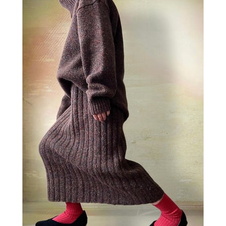 Vintage High Turtle Neck Knit Sweater and Rib Knit Skirt "2piece-sets"