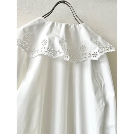 Lace Collar White Long Blouse
