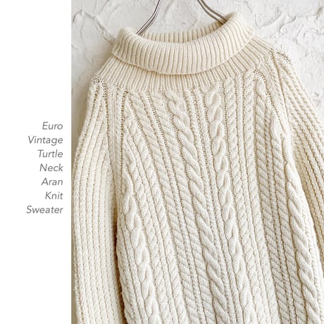 Vintage Euro Turtle Neck Aran Knitセーター